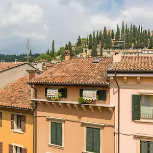 Luxury Design Apt With Amazing View Verona