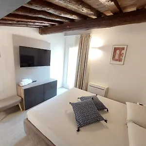 https://subitosanto-bilocale-gigliola-9a-con-terrazzo-esclusivo.hotelinveneto.com